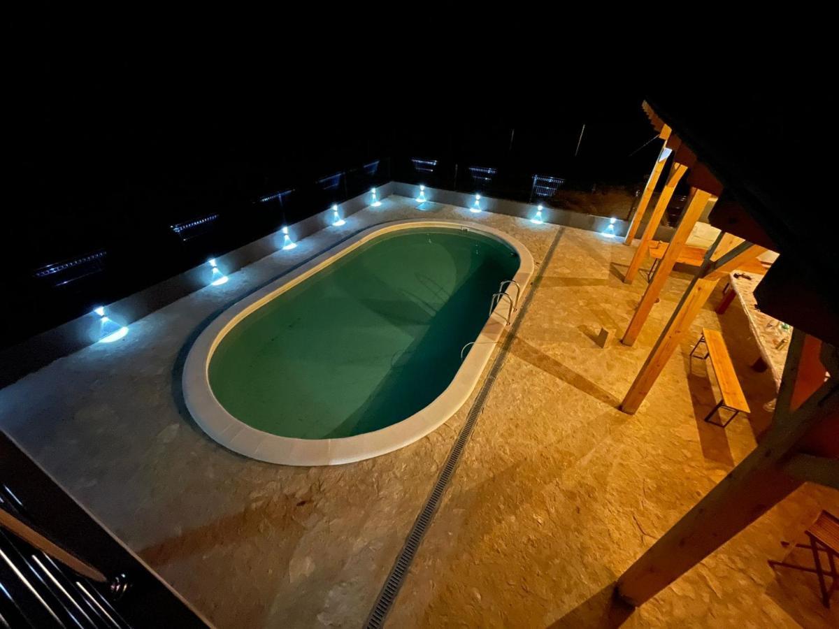Villa Nesa - Beautiful Guest House At Continental Croatia With Outdoor Swimming Pool, Sauna And 3 Bedrooms Plaski Exterior photo